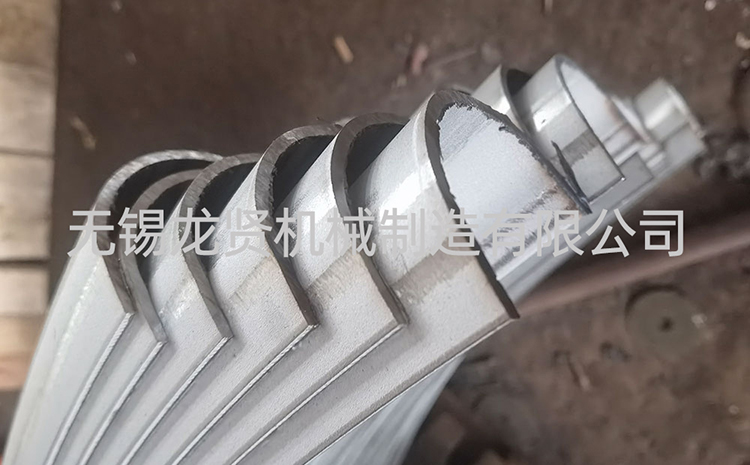 無錫碳鋼半圓管選哪家？龍賢：把 “半圓鋼” 做成 “放心管”，靠譜到不用挑！